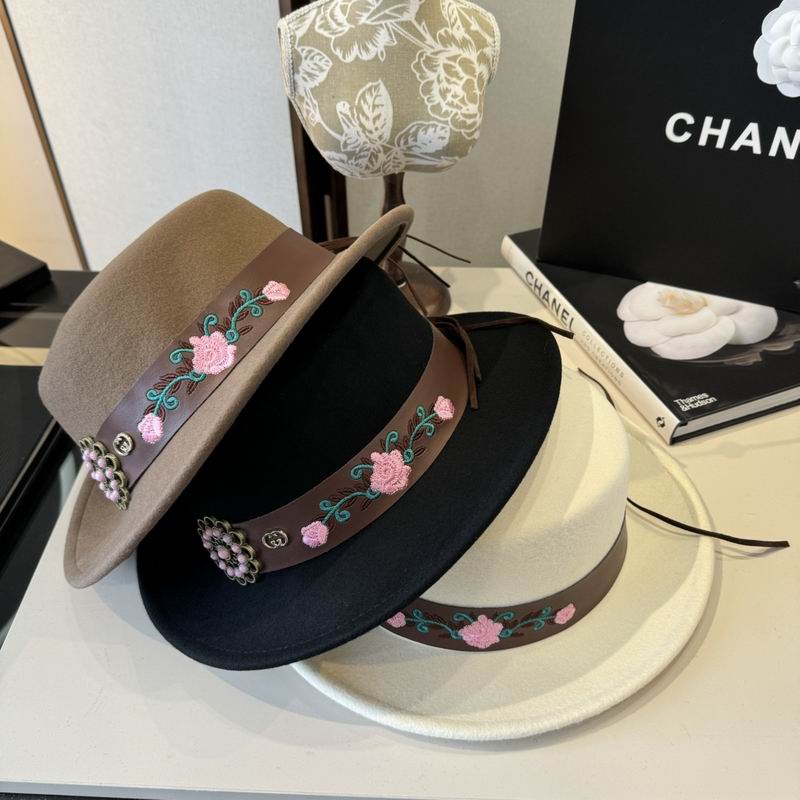 Gucci top hat 090802
